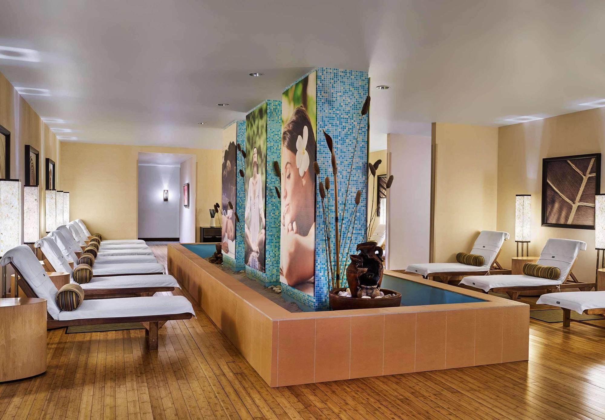 The Westin St Maarten Dawn Beach Resort And Spa Oyster Pond Exteriör bild